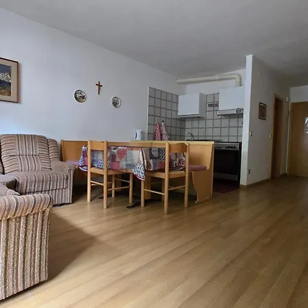 Bernard Sas Dom wakacyjny Canazei