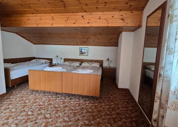 Будинок відпочинку Bernard Sas